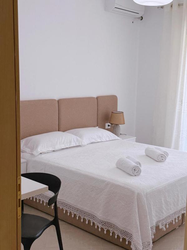 Solé Apartment Marina 2- Two bedroom family - image 10