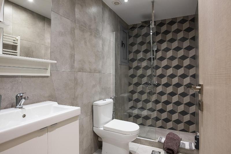 Premium One Bedroom Suite with Balcony image 3