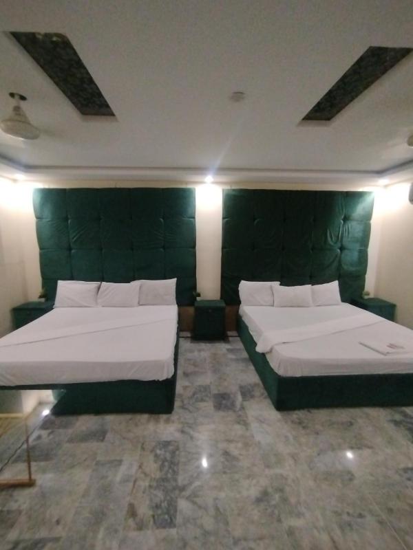 Hotel Crown Plaza Near Karachi Airport Darul sehat Hospital Dow Agha khan and Liaqat Hospital - image 8