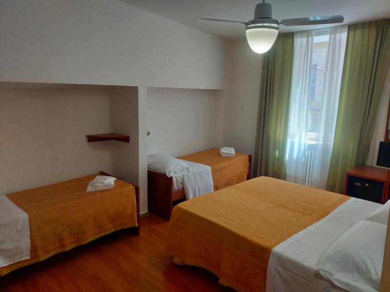 Hotel Roma Assisi - image 39
