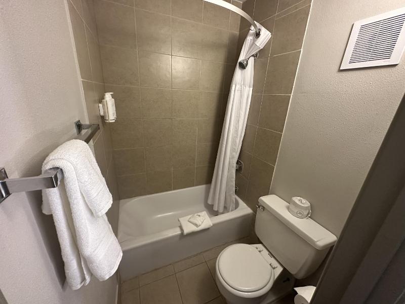 Double Room with Two Double Beds - Non-Smoking image 1