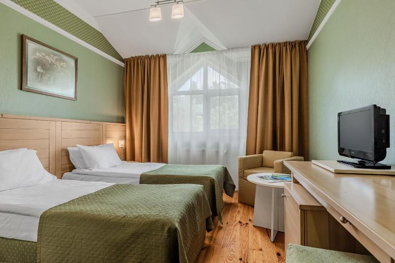Seasons SPA Boutique Hotel - image 12