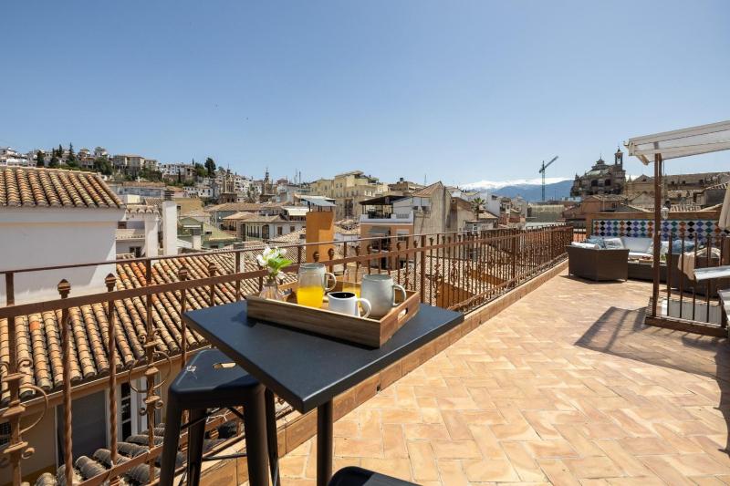 ChezmoiHomes Penthouse Boutique with terrace - image 10