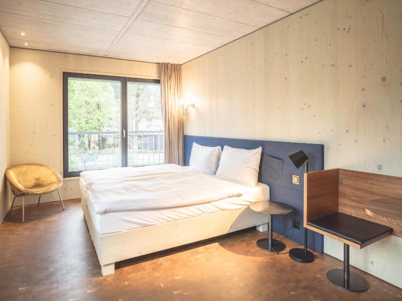 Standard Double Room image 4