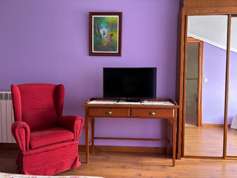 Quadruple Room (2 Adults +  2 Child) image 2