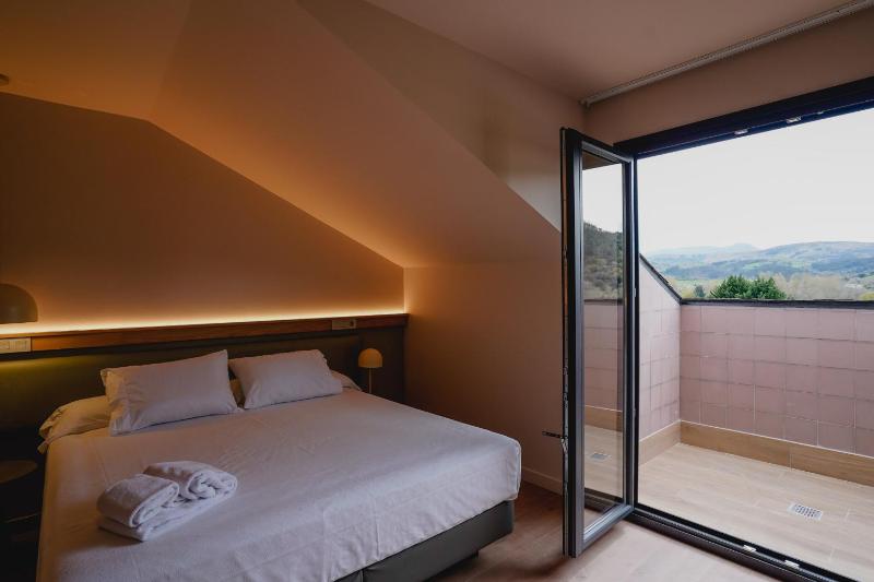 Superior Double Room image 1