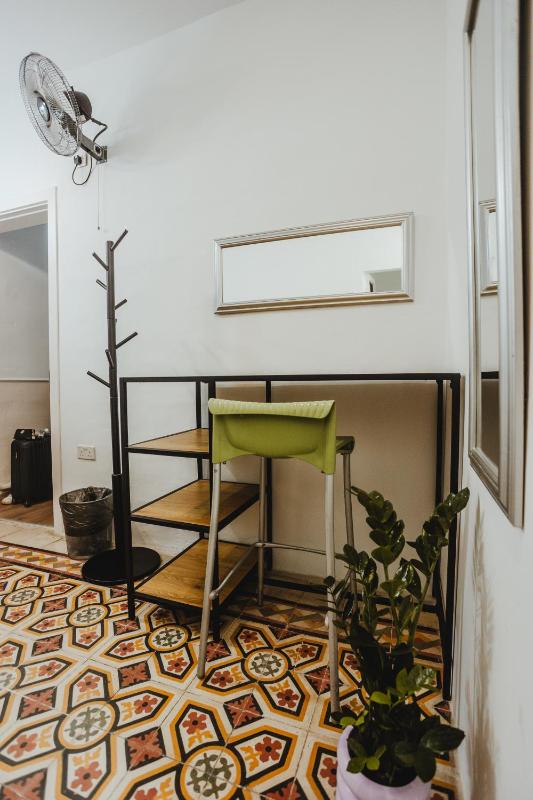 8-Bed Female Dormitory Room image 3