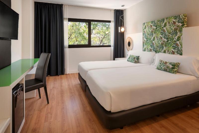 Double or Twin Room image 1