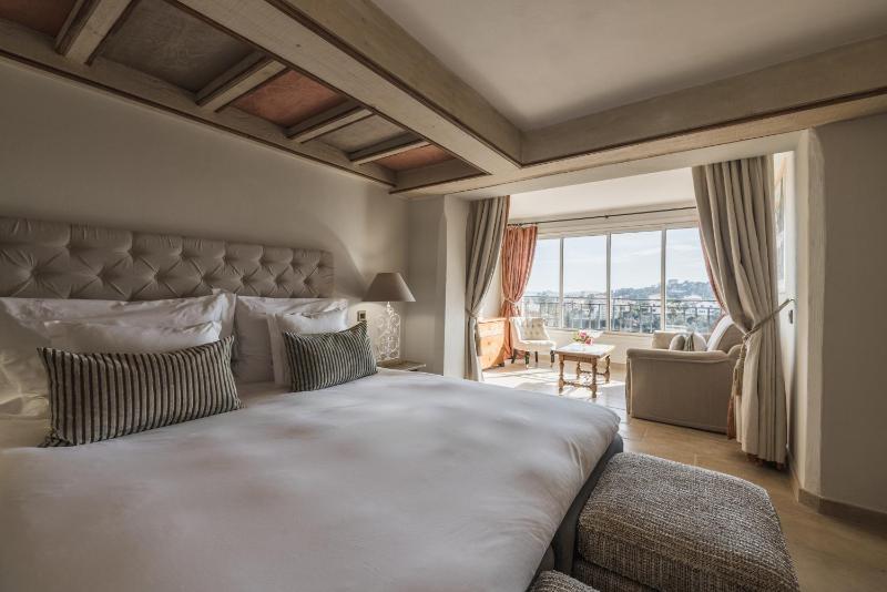 Junior Suite image 1