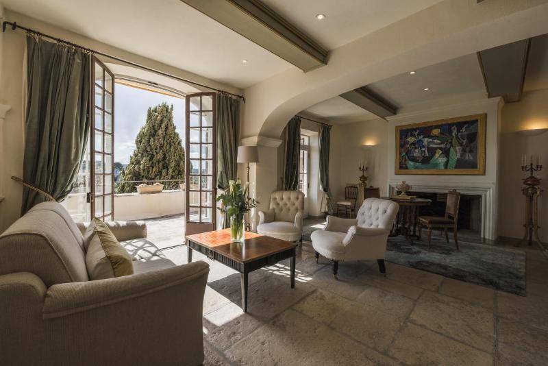 Prestige Suite image 1