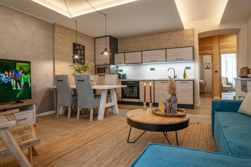 Apartment image 2