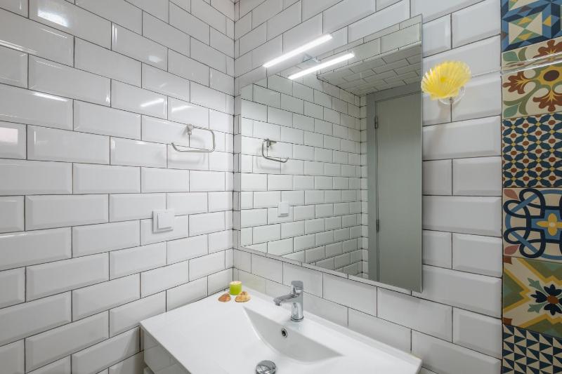 Townhouse Aqua-Maris - Moradia com BBQ e rooftop em Tavira - image 5