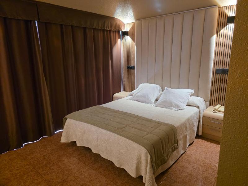 Special Stay 7 Nights - Double Room image 1