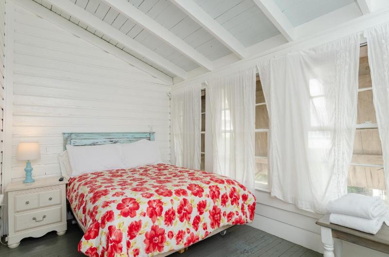 Good Ole Waves by Bryant Real Estate - image 28