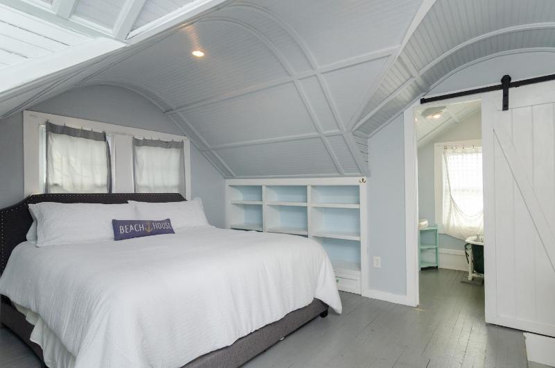 Good Ole Waves by Bryant Real Estate - image 41