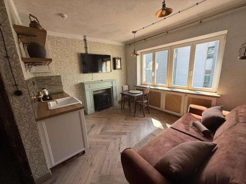 Apartment image 4