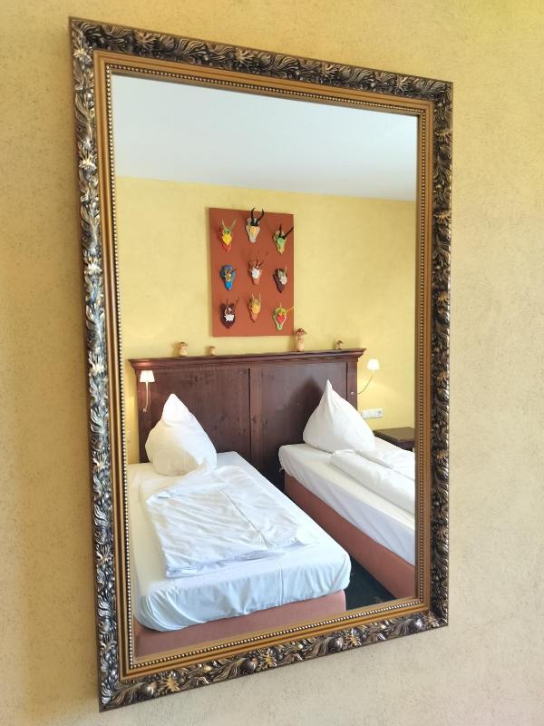 Double Room with Balcony image 2