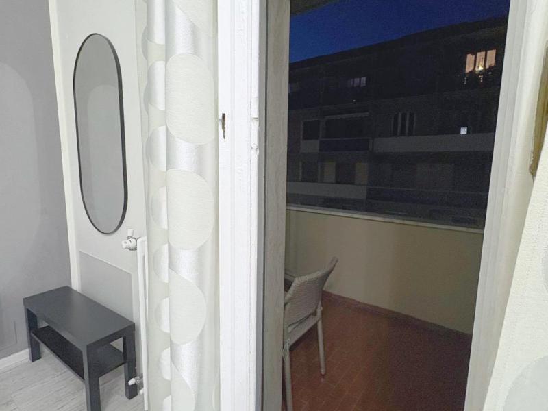 Double or Twin Room with Balcony image 3
