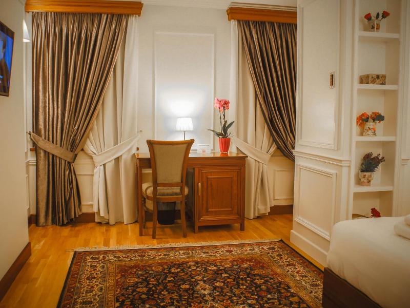 Superior Single Room image 3