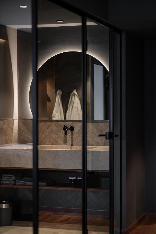 Junior Suite image 2