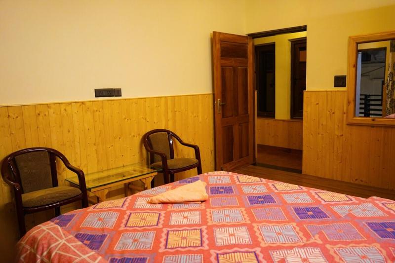 Hearth Cozy 2BHK Near Mall Road & Naini Lake - image 18