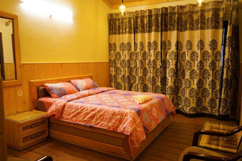 Hearth Cozy 2BHK Near Mall Road & Naini Lake - image 25