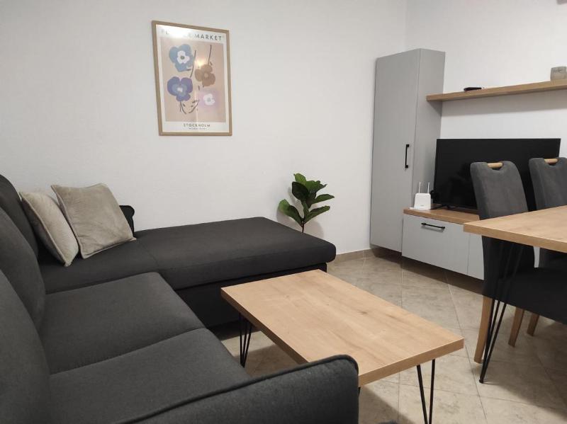 Alto Mare Apartments - image 18