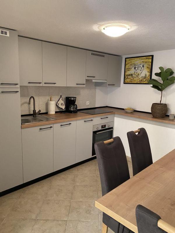 Alto Mare Apartments - image 20