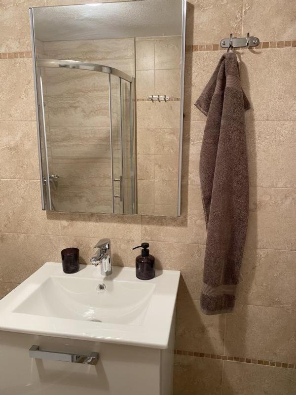 Alto Mare Apartments - image 19