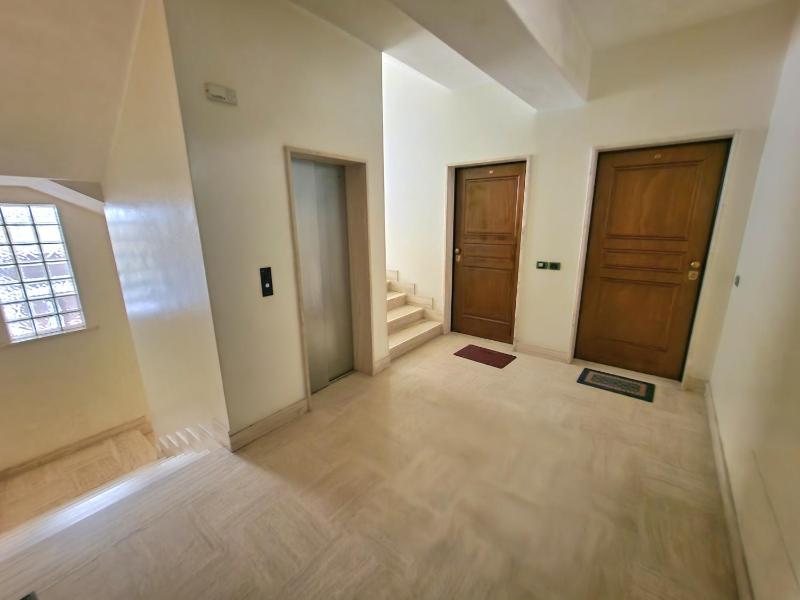 Lisbona Apartment Seconda fila mare Rif A600 - image 2
