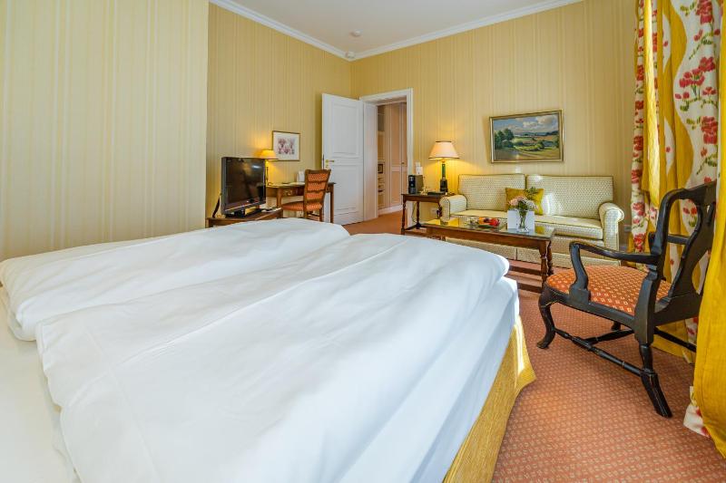 Superior Double Room image 1