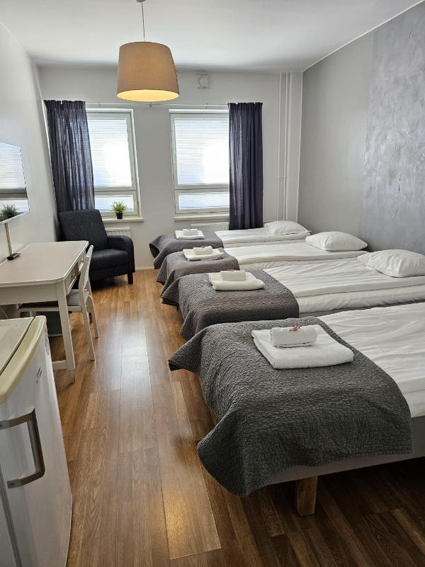 Quadruple Room image 1