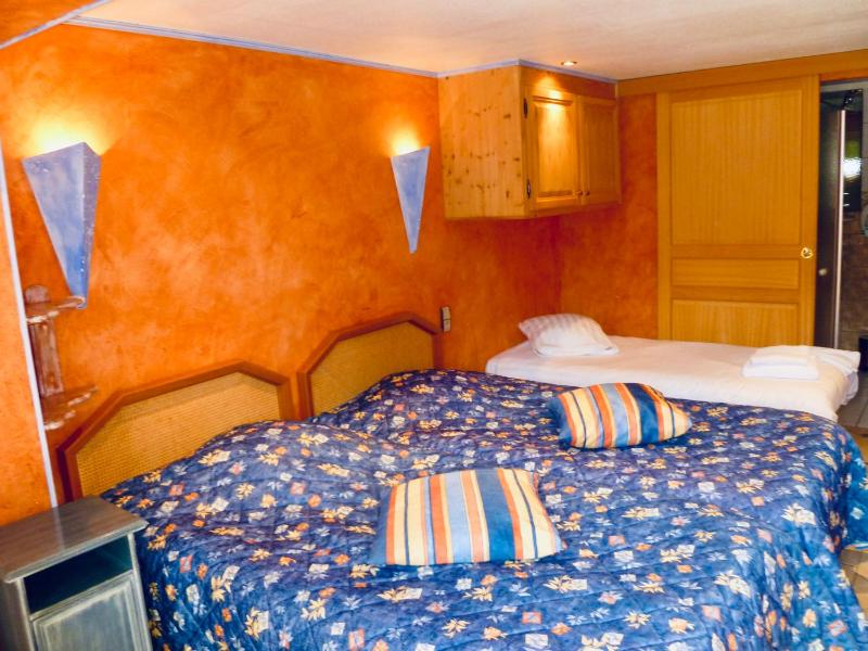 Triple Room image 1
