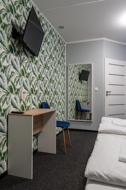 Triple Room image 3