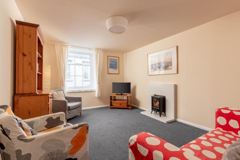 Two-Bedroom Apartment image 4
