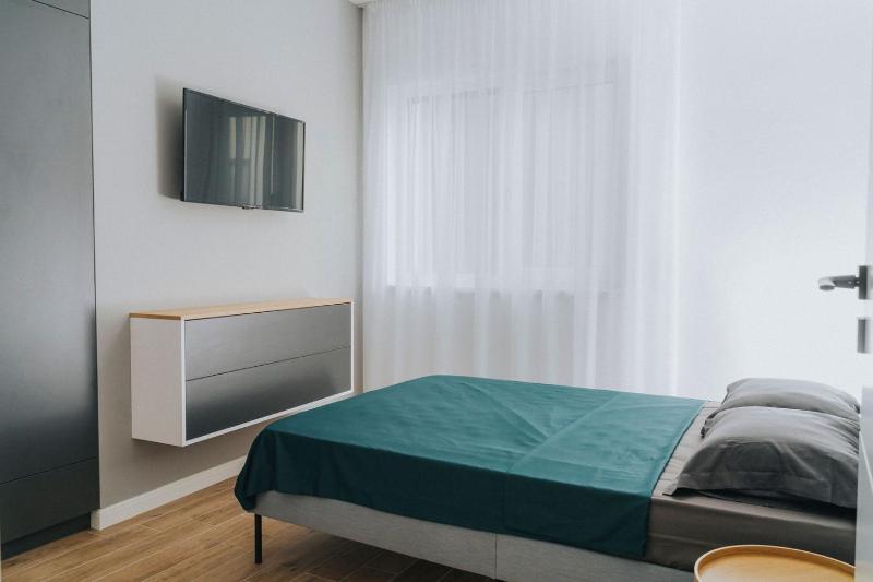 Josephine Apartment - Free Private Parking 2bedrooms - image 15