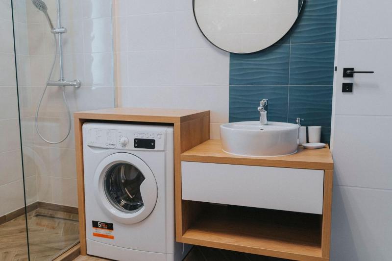 Josephine Apartment - Free Private Parking 2bedrooms - image 50