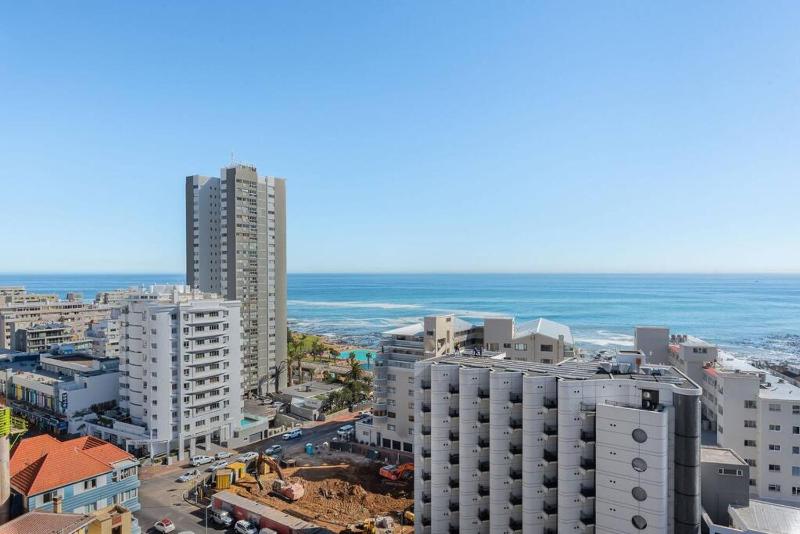 Luxury Sea Point Apartment - image 12