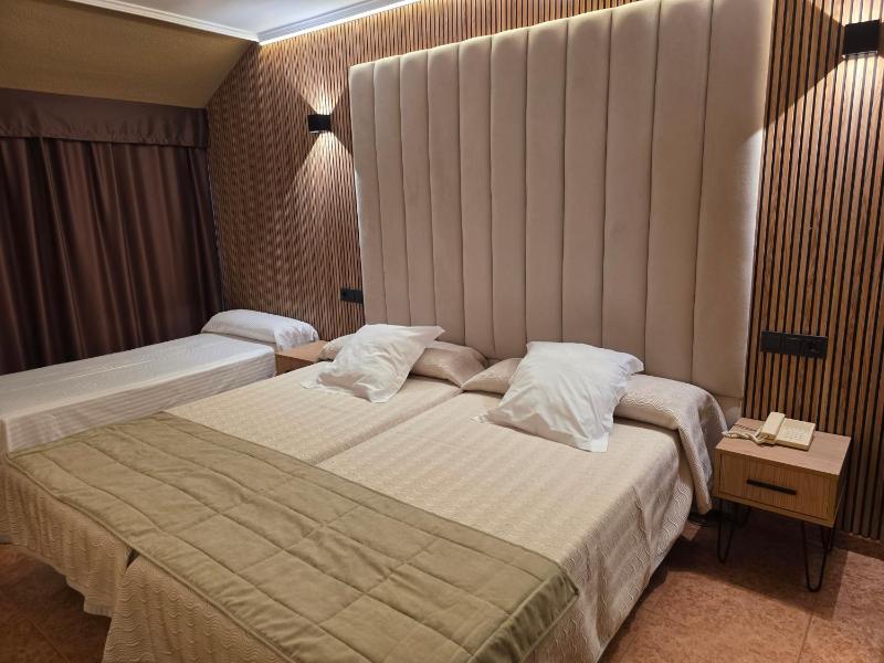 Triple Room image 3