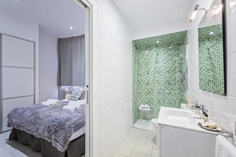 Two-Bedroom Apartment image 4