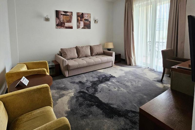 Standard Suite without Spa Access image 4