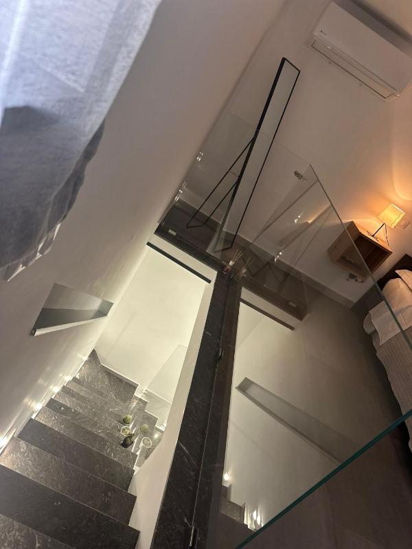 Vespro House - image 12