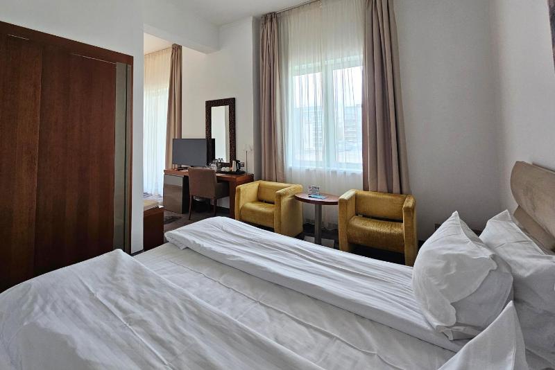 Superior Double Room without Spa Access image 4