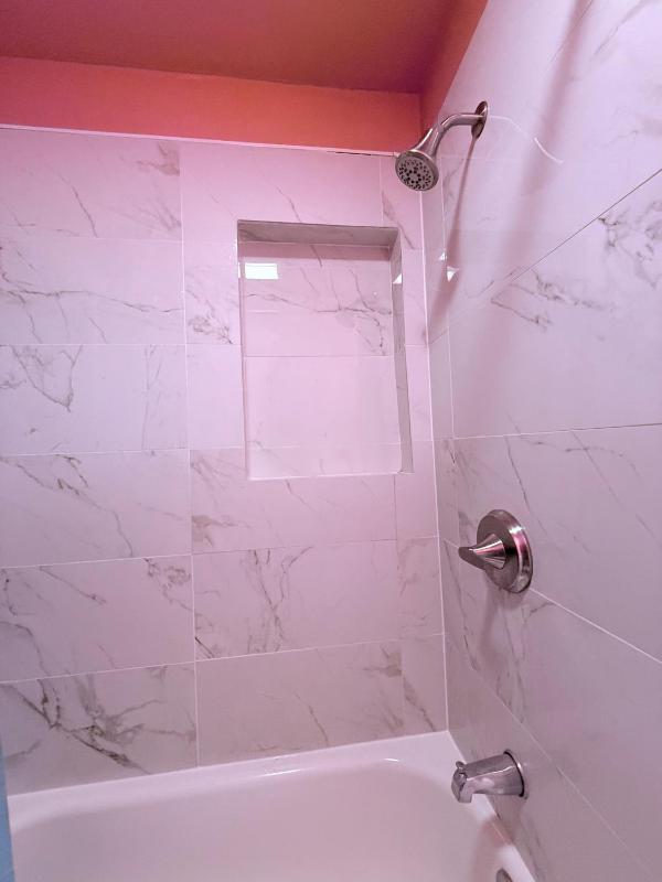 Standard Room image 2