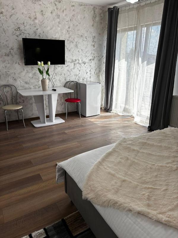 Muller Residence - image 4