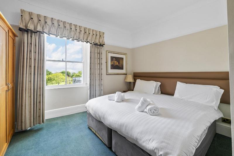 King Room image 3