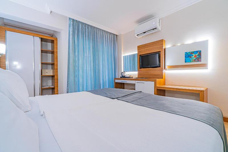 Standard Single Room image 4