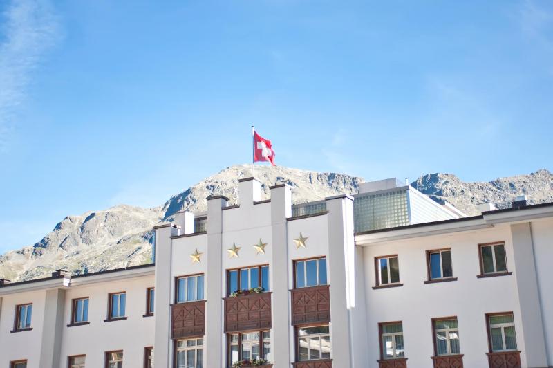 Hotel Schweizerhof St. Moritz - image 34