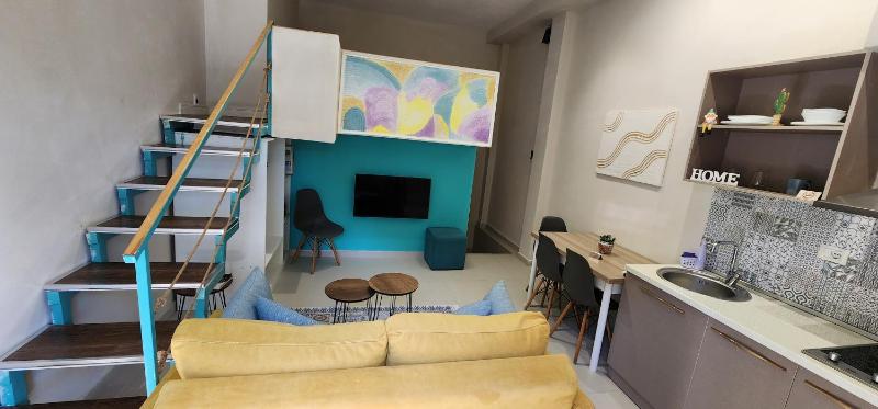 Sunny Beach Loft - image 4