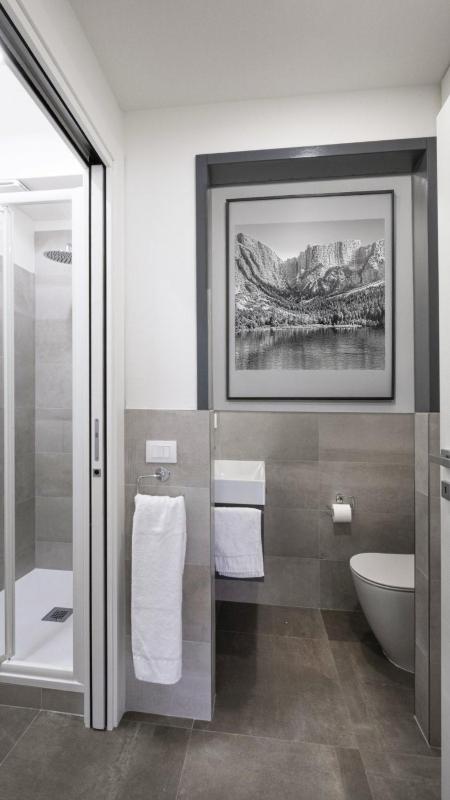 Two-Bedroom House image 2